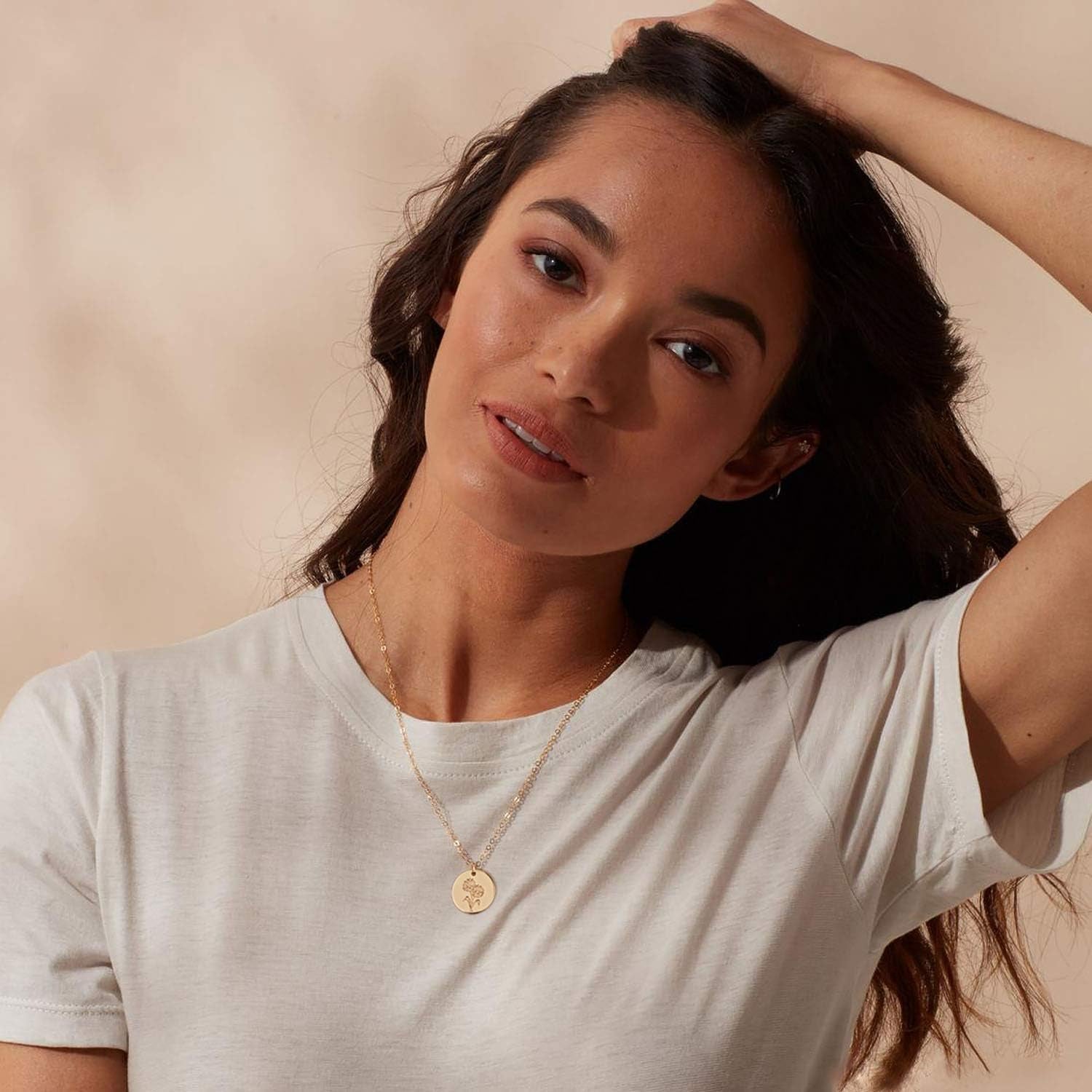 Birth Flower Necklace 18K Gold Custom Floral Pendant Necklaces Dainty Birth Month Flower Disc Hand Stamped Necklace Personalized Jewelry Birthday Gift - Velinare